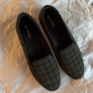 Vivaia Audrey Round Toe Buffalo check Loafers